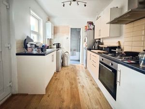 Photo 5- click for photo gallery